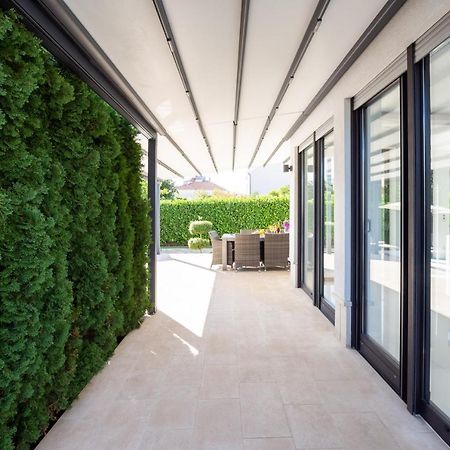 Luxury City Villa Trogir Bagian luar foto