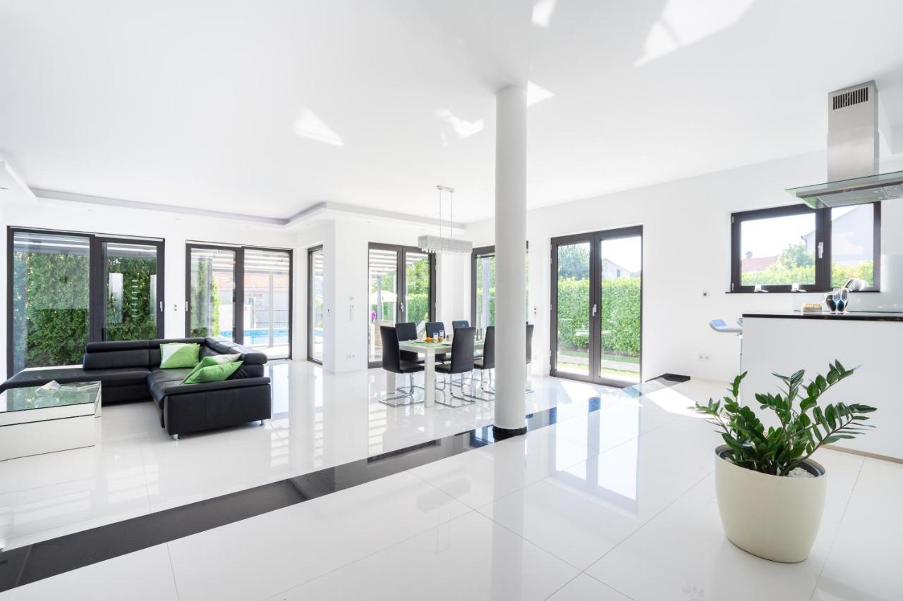 Luxury City Villa Trogir Bagian luar foto