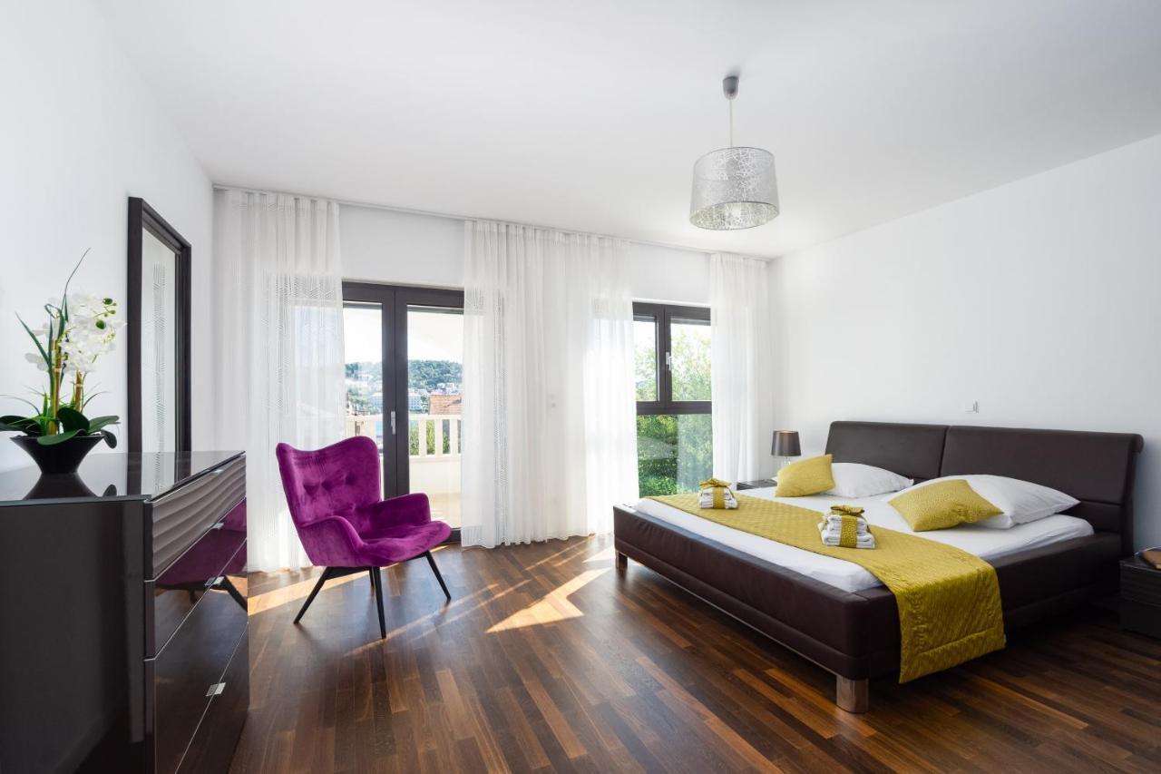 Luxury City Villa Trogir Bagian luar foto