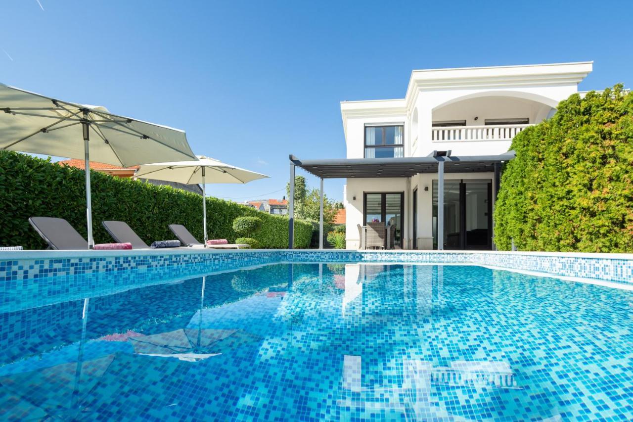 Luxury City Villa Trogir Bagian luar foto