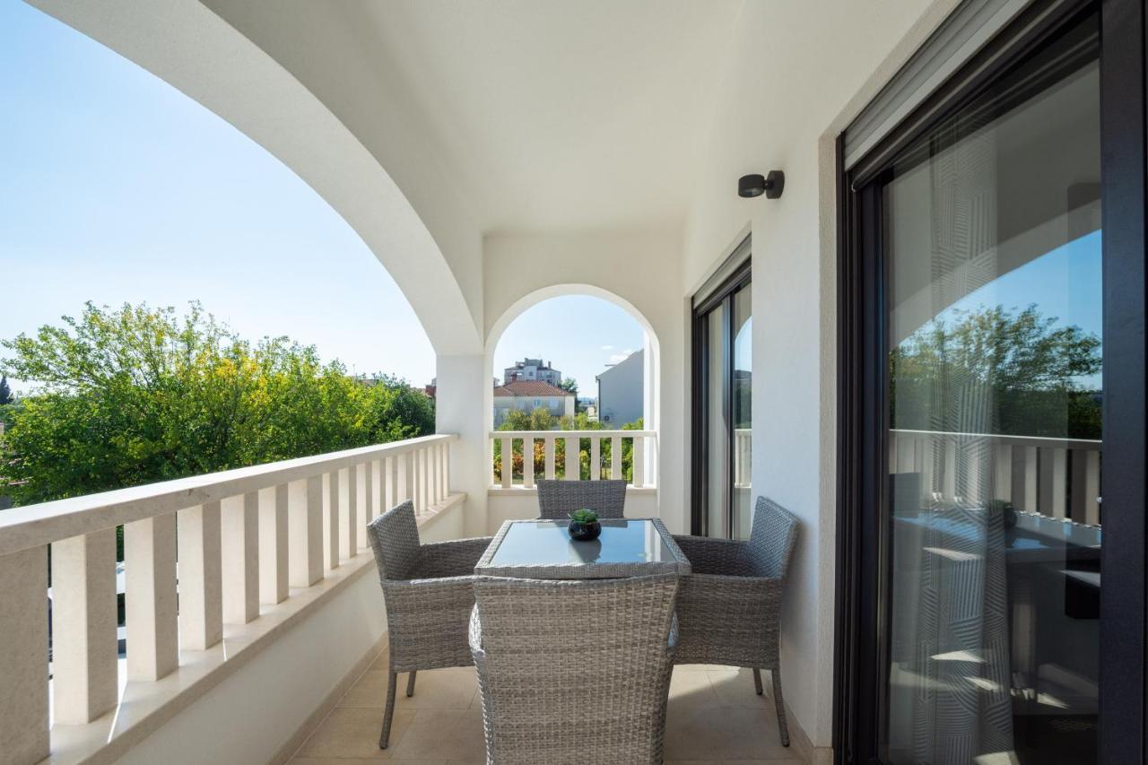 Luxury City Villa Trogir Bagian luar foto