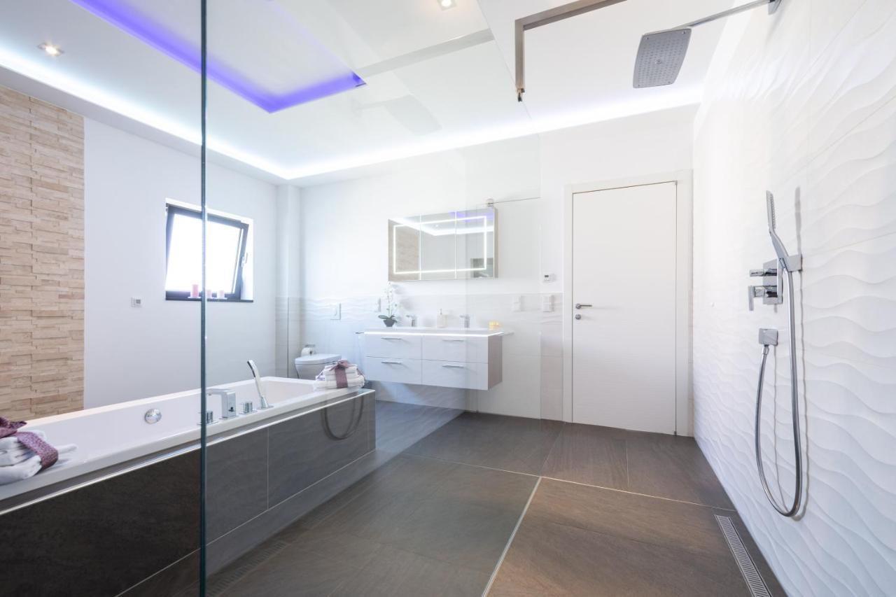 Luxury City Villa Trogir Bagian luar foto