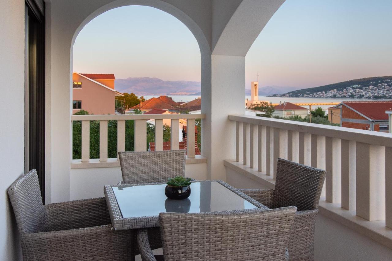 Luxury City Villa Trogir Bagian luar foto