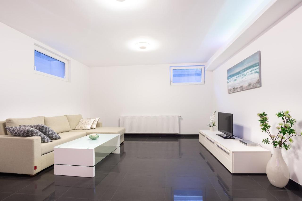 Luxury City Villa Trogir Bagian luar foto